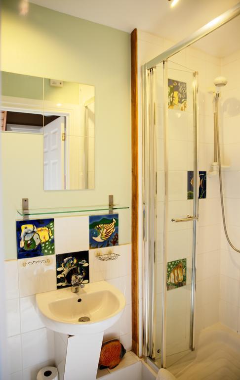 3Mac Dunfermline Self-Catering Apartment חדר תמונה